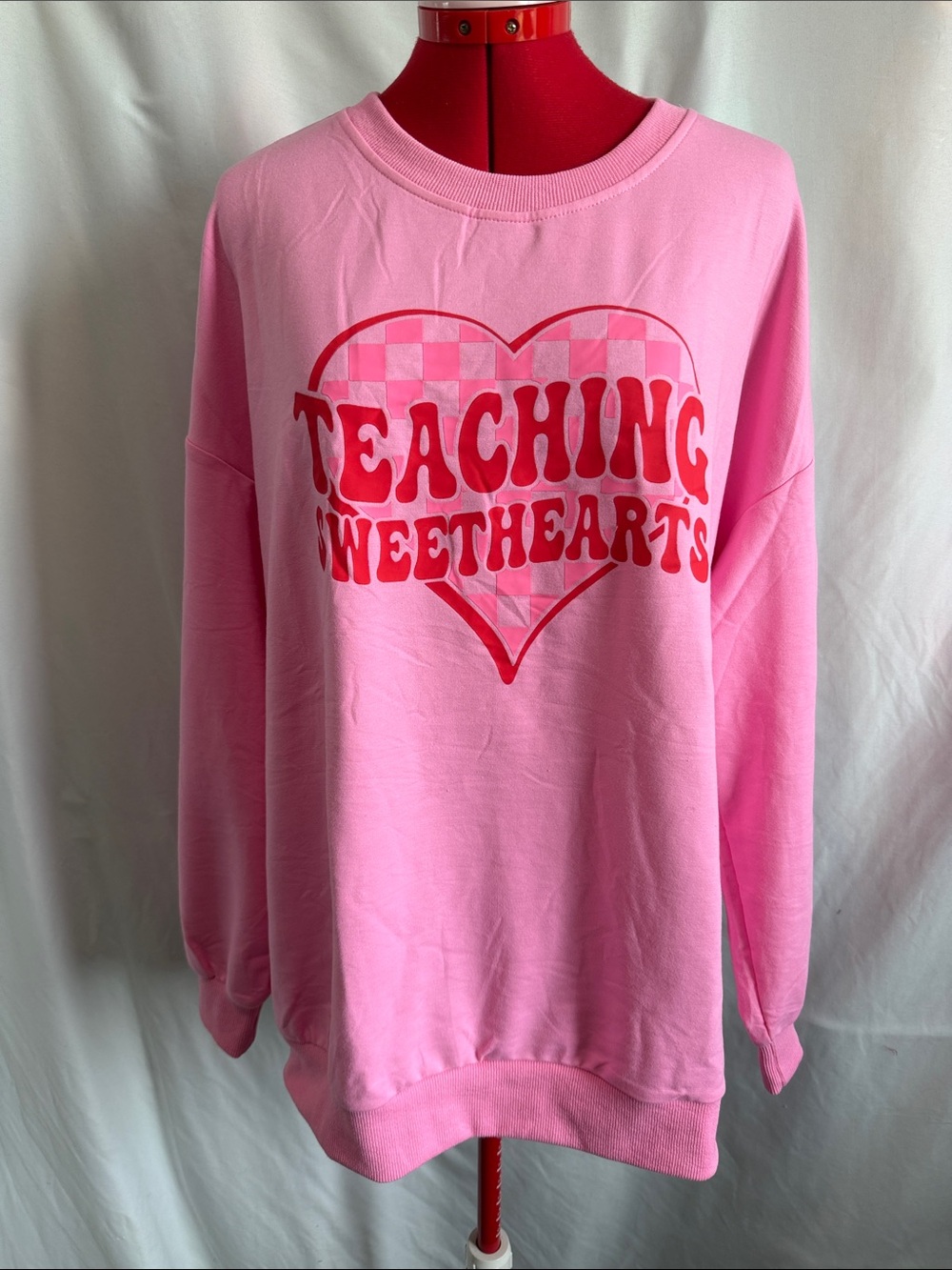 Pink Graphic Heart Crewneck Sweatshirt - Teaching Sweethearts